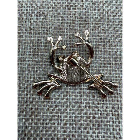 Lil' Green Froggy Brooch, Frog Pin, Jumping Frog - Picture 2 of 6